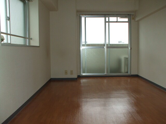 物件内観写真6　(居室)