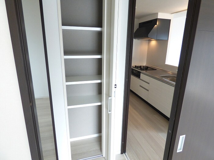 物件内観写真20　(収納)