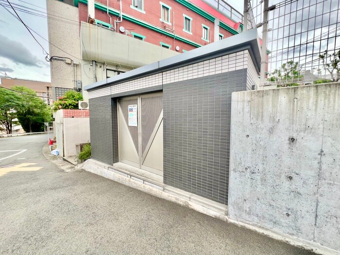 物件外観写真2　(建物設備)