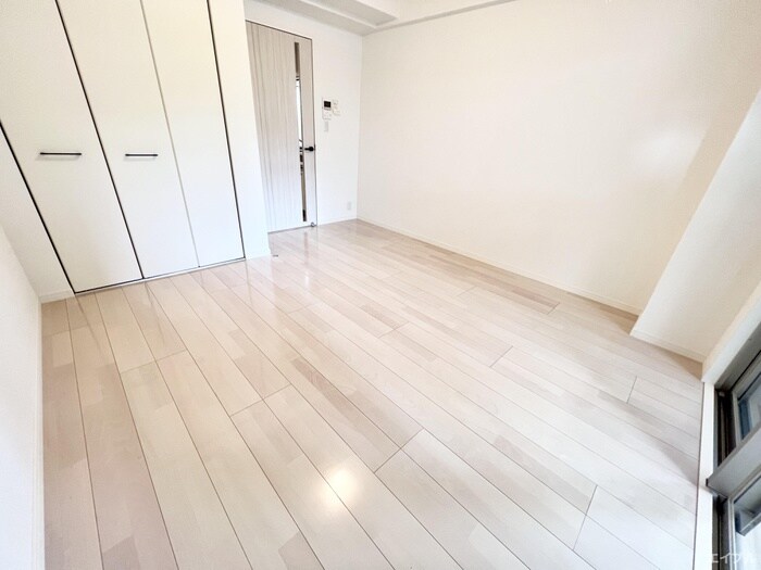 物件内観写真3　(居室)