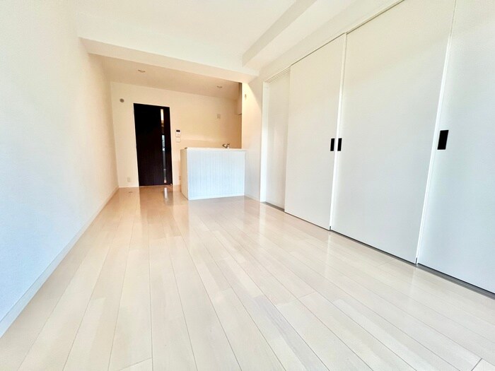 物件内観写真3　(居室)