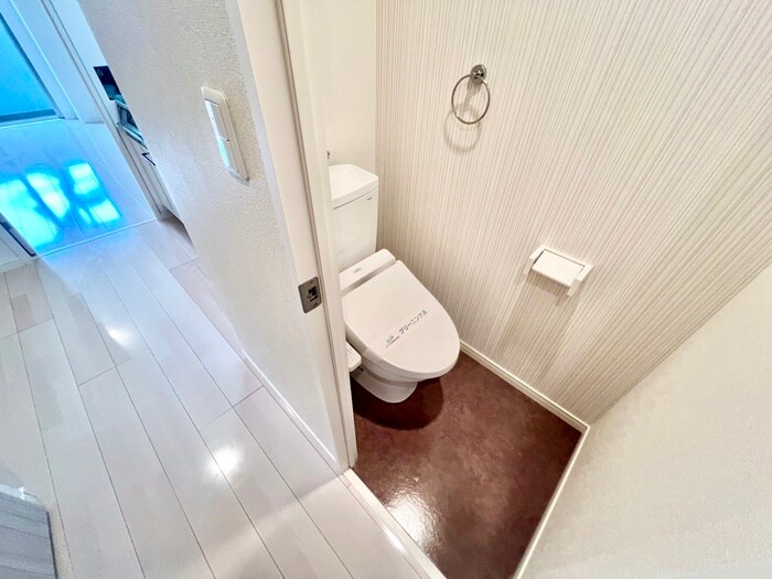 物件内観写真6　(トイレ)