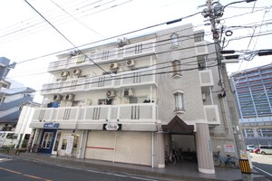 ベルデマール千早外観写真