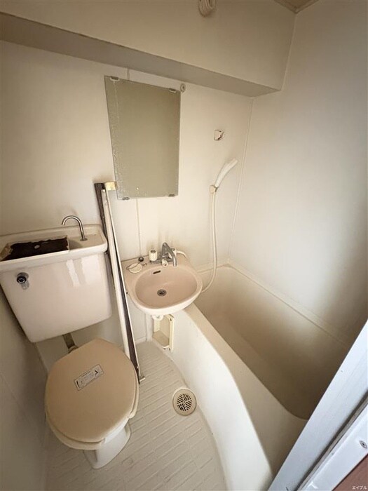 物件内観写真12　(バス／シャワールーム等)