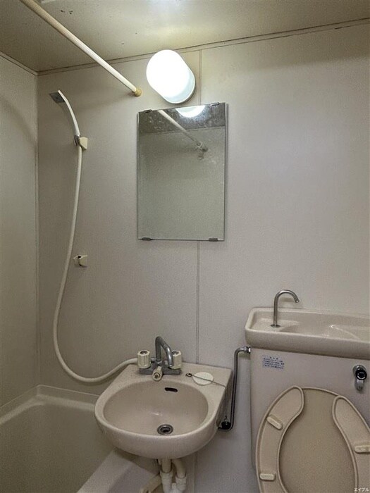 物件内観写真14　(洗面)