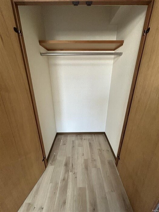 物件内観写真18　(収納)