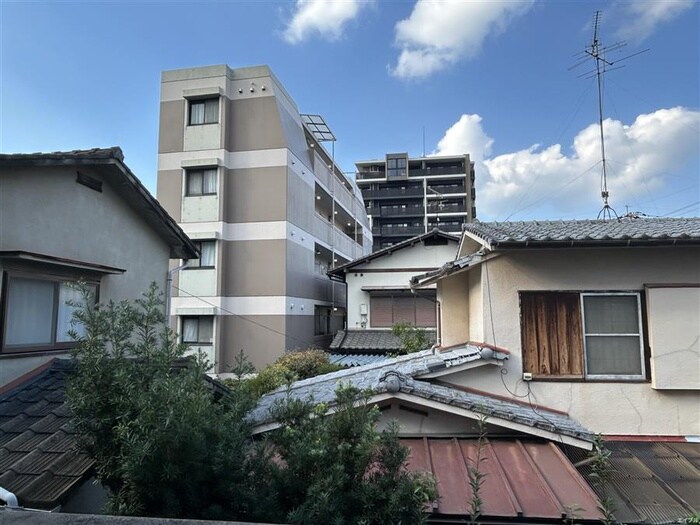 物件内観写真21　(室内からの展望)