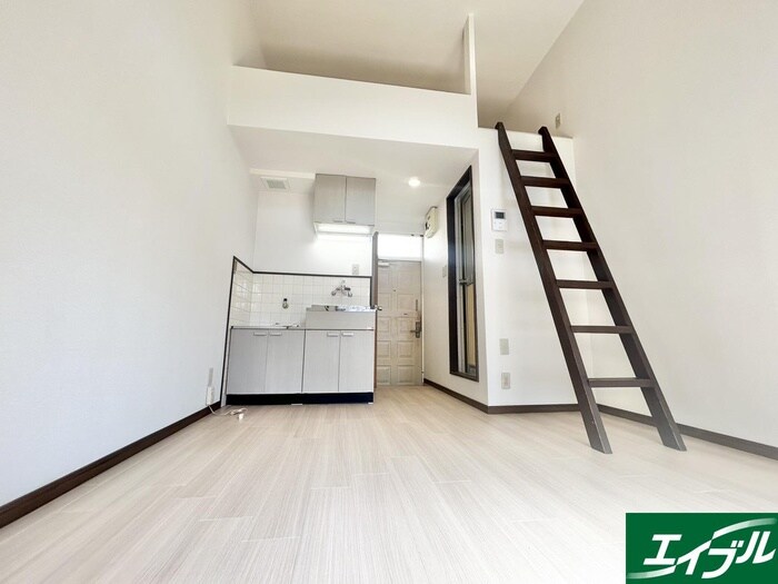 物件内観写真8　(居室)