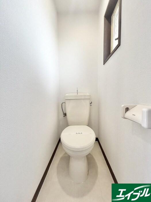 物件内観写真14　(トイレ)