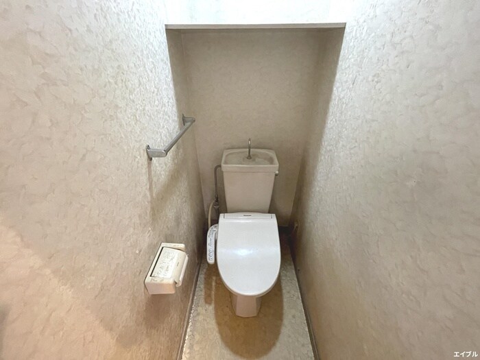 物件内観写真14　(トイレ)