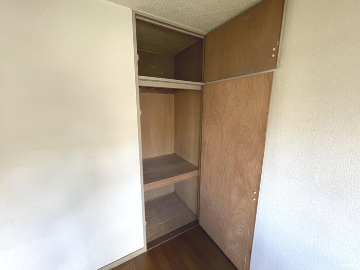 物件内観写真18　(収納)