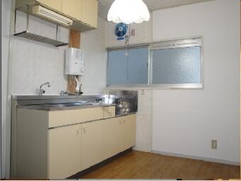 物件内観写真3　(キッチン)