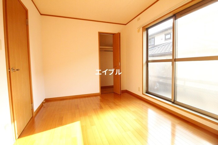 物件内観写真7　(居室)