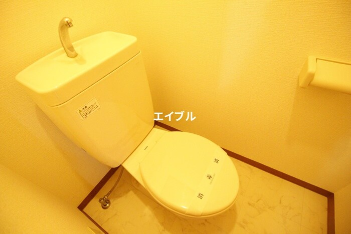 物件内観写真12　(トイレ)