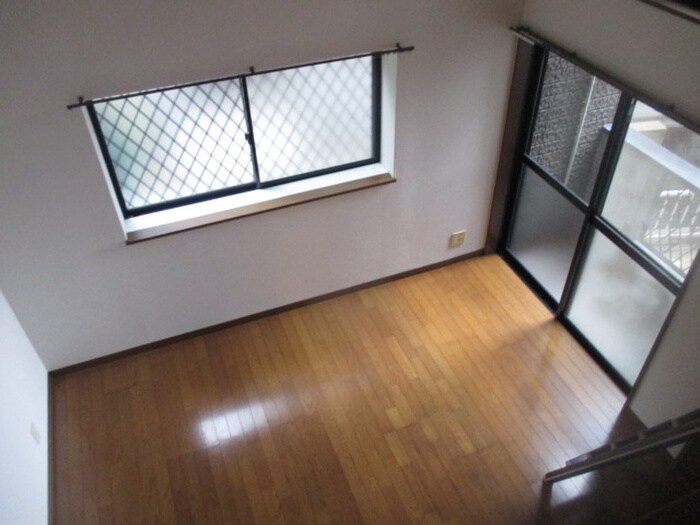 物件内観写真9　(居室)