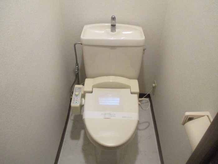 物件内観写真15　(トイレ)