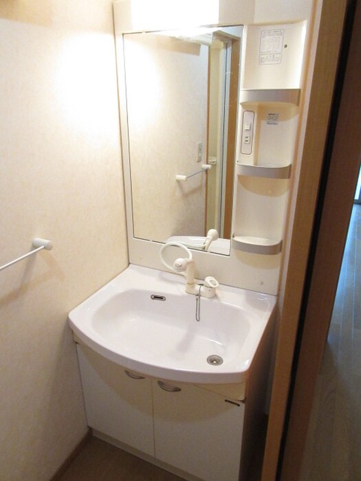 物件内観写真11　(洗面)