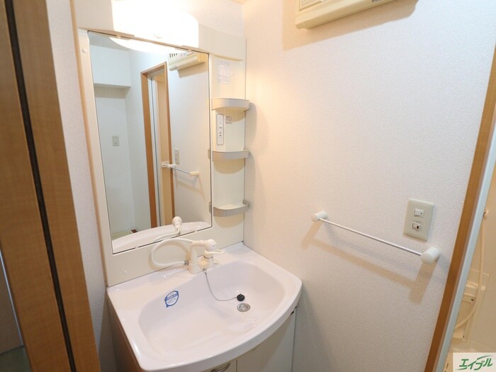 物件内観写真12　(洗面)