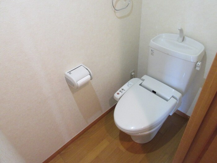 物件内観写真12　(トイレ)