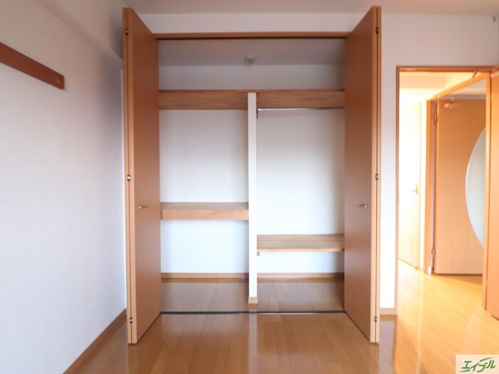 物件内観写真15　(収納)
