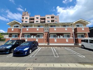 クリス山門外観写真