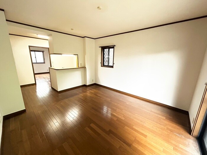 物件内観写真15　(居室)