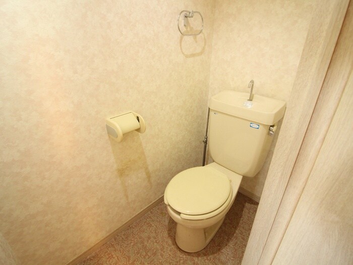 物件内観写真13　(トイレ)