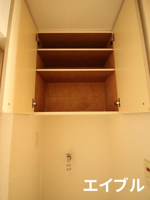 物件内観写真18　(収納)