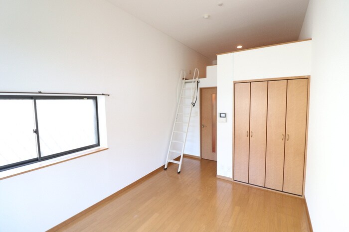 物件内観写真8　(居室)