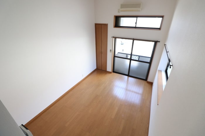 物件内観写真9　(居室)