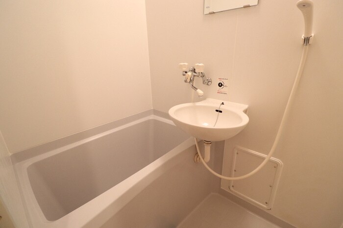 物件内観写真13　(バス／シャワールーム等)