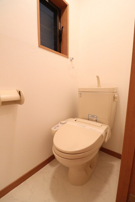 物件内観写真14　(トイレ)