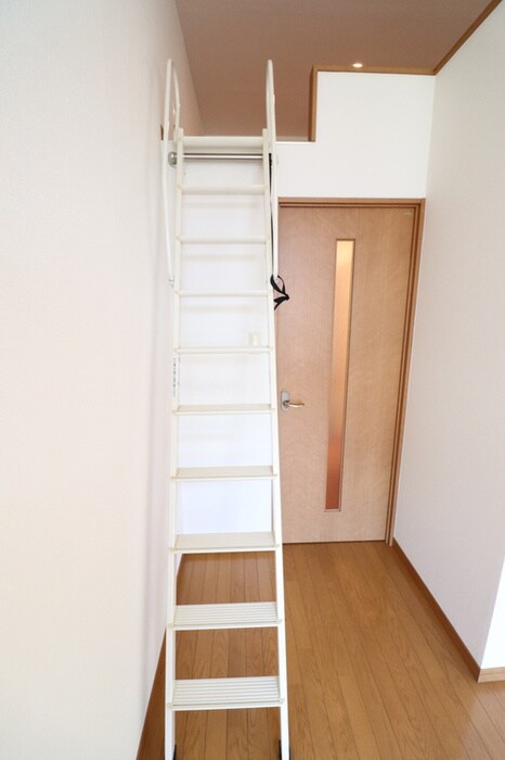 物件内観写真18　(居室)