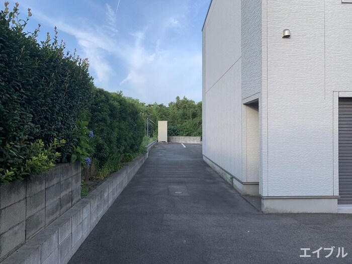 物件外観写真5　(外観写真)