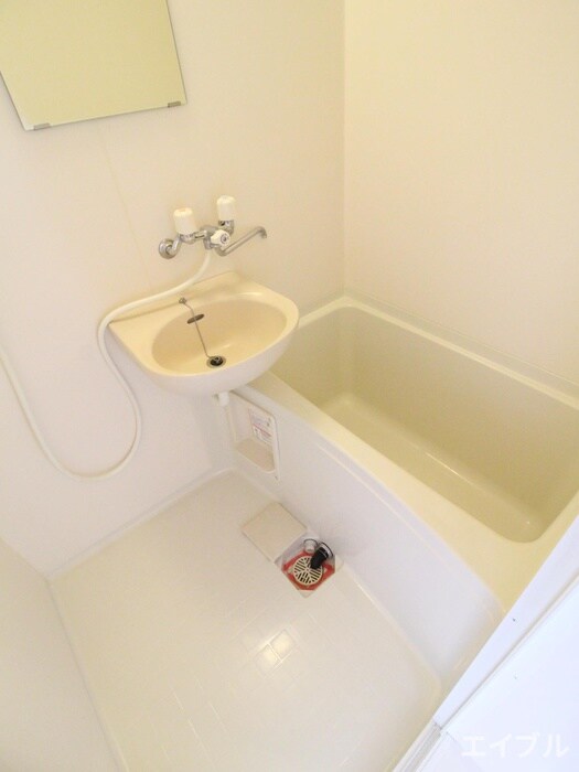 物件内観写真8　(バス／シャワールーム等)