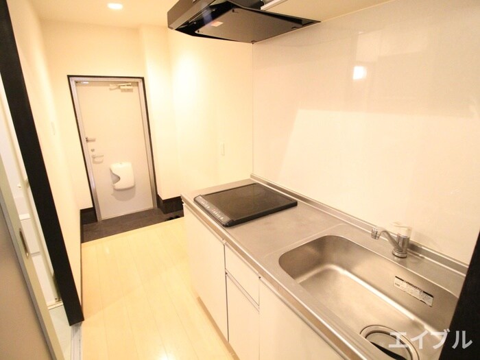 物件内観写真9　(廊下)