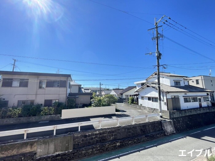 物件内観写真14　(室内からの展望)