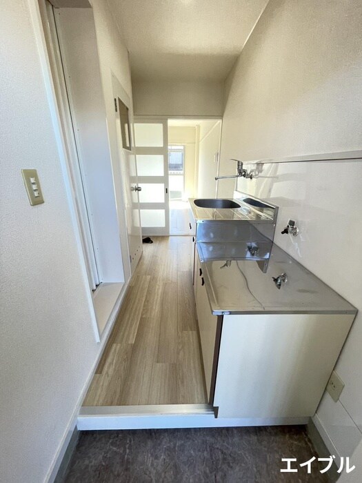 物件内観写真17　(玄関)