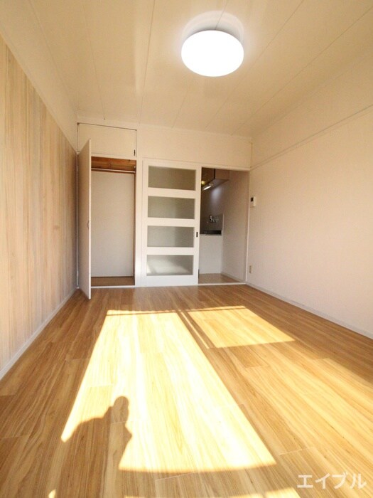 物件内観写真19　(居室)