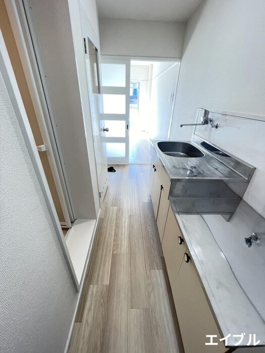 物件内観写真22　(廊下)