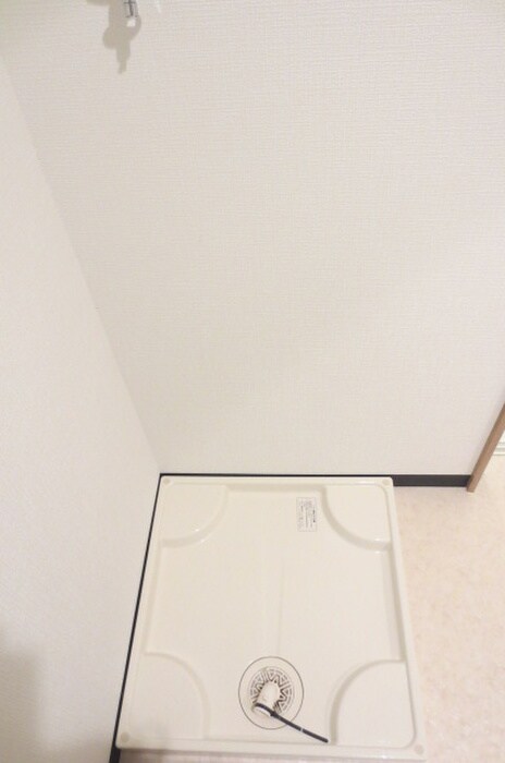 物件内観写真21　(洗濯機置場)