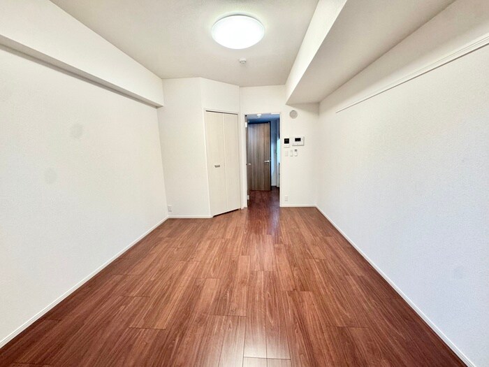 物件内観写真2　(居室)