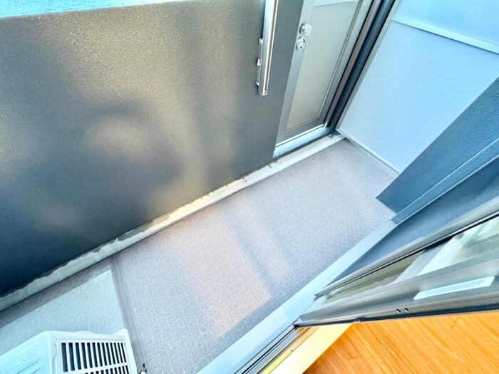 物件内観写真10　(ベランダ・バルコニー)