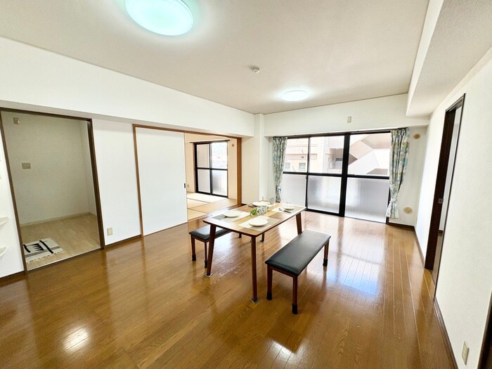 物件内観写真6　(居室)