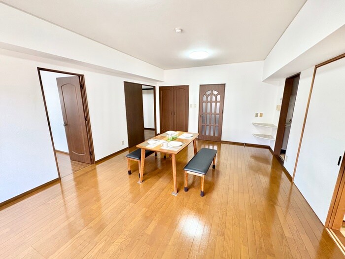 物件内観写真7　(居室)