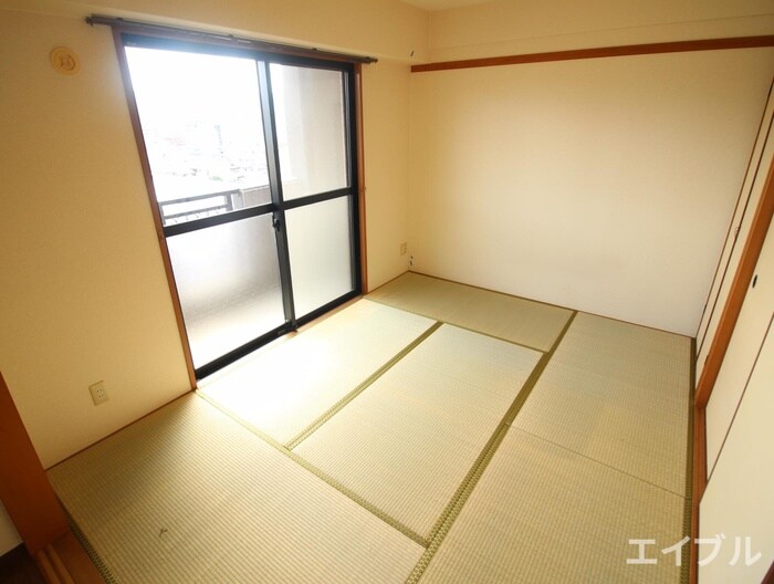 物件内観写真7　(居室)