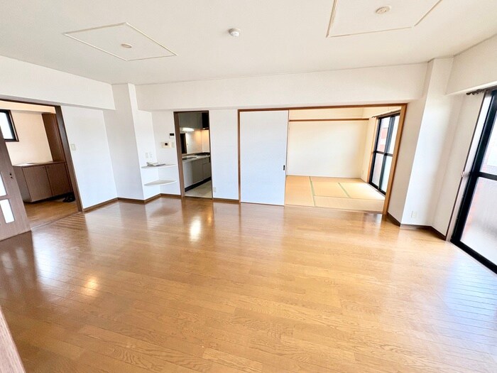 物件内観写真8　(居室)