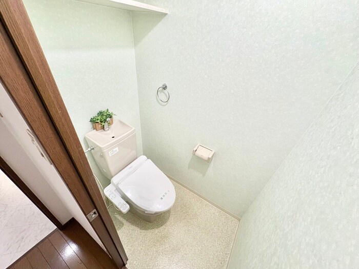 物件内観写真11　(トイレ)