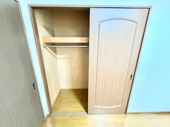 物件内観写真13　(収納)