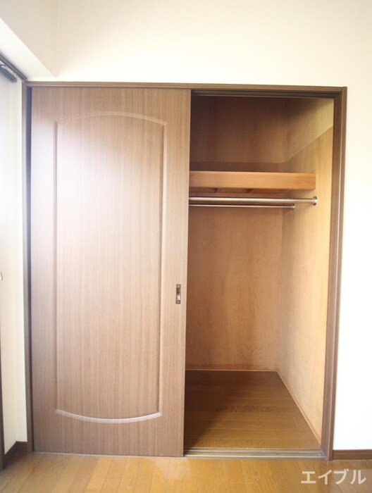 物件内観写真13　(収納)